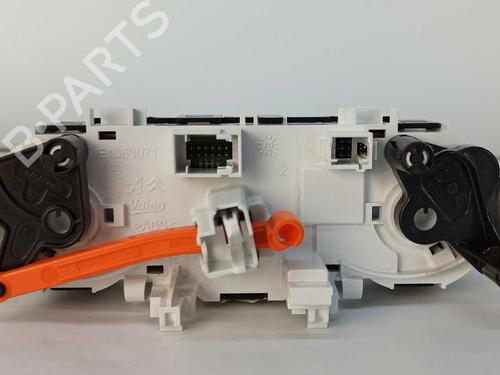 Climate control PEUGEOT 2008 I (CU_) 1.2 PureTech 82 | BP10221976I5