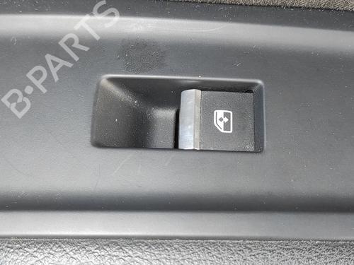 hyre-foran-elrute-bryter-audi-q5-fyb-fyg-2016-33293935 main image