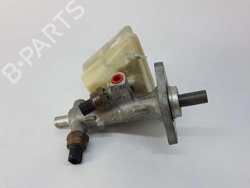 Brake master cylinder MERCEDES-BENZ C-CLASS (W203) C 180 (203.035) | BP4611733M77 