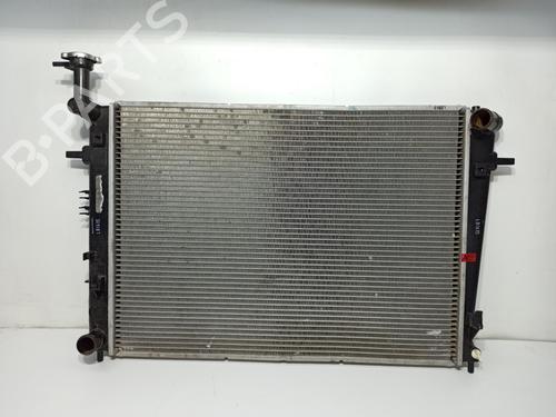 Used Water radiator HYUNDAI TUCSON (JM) 2.0 All-wheel Drive (141 hp) 27332915