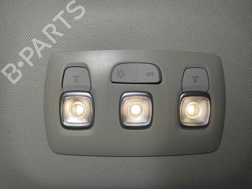 interior-roof-light-renault-captur-ii-hf_-2020-33952954 main image