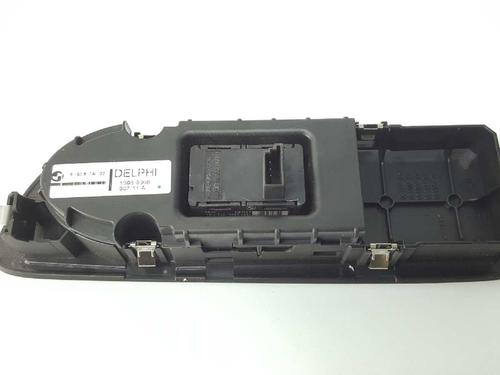 Right front window switch BMW 1 Coupe (E82) 123 d | BP3200467I26