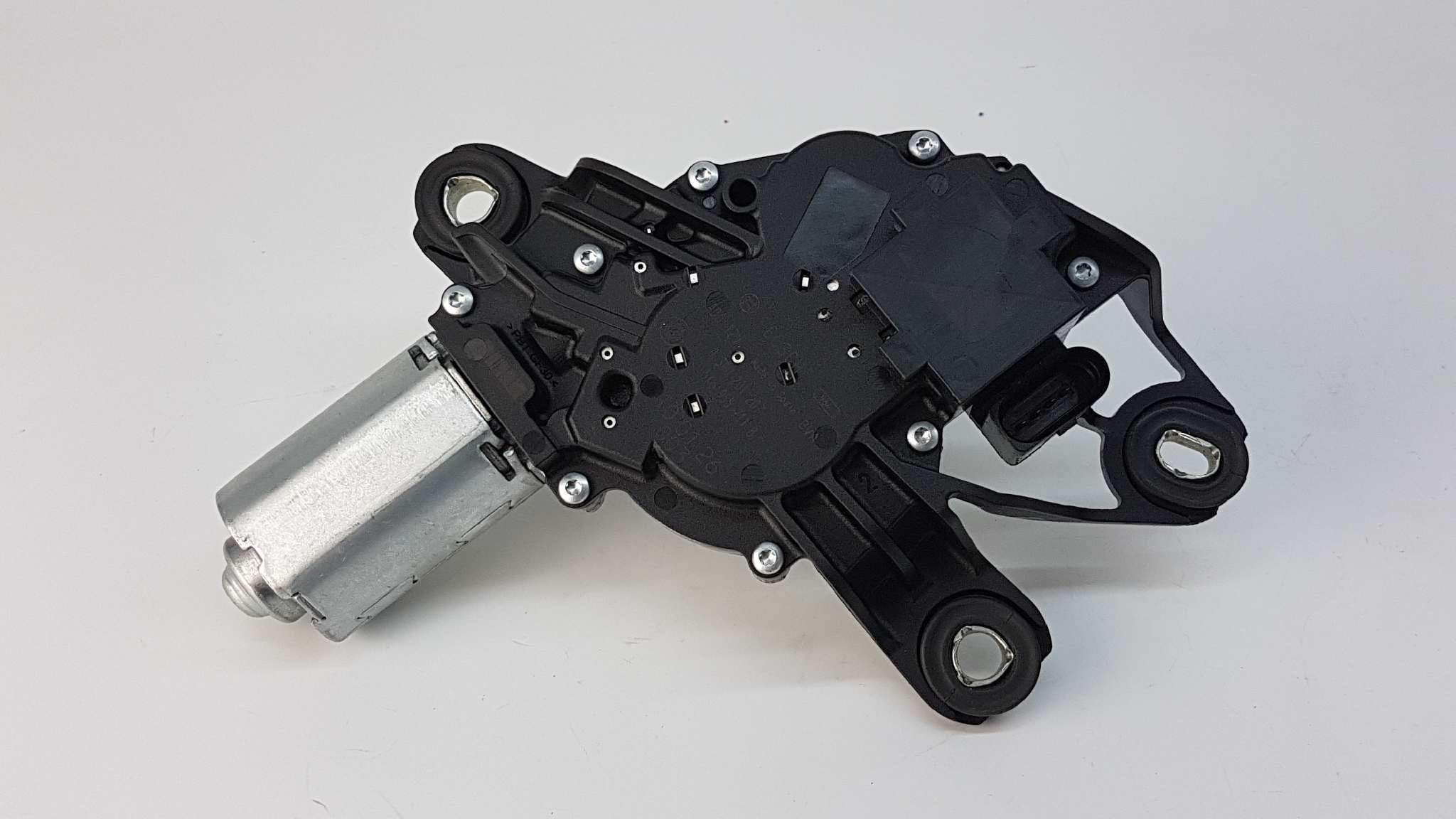 Rear wiper motor VW POLO V (6R1, 6C1) 1.6 TDI 5790554 BParts