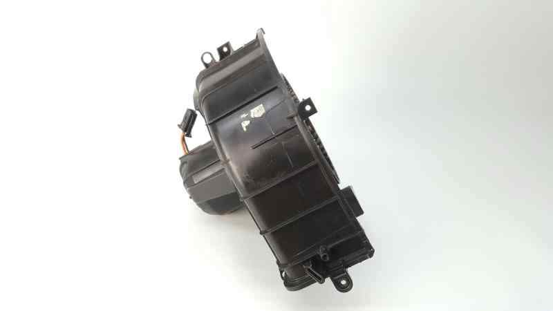 Heater blower motor BMW X5 (E70) xDrive 30 d 5186420 | B-Parts