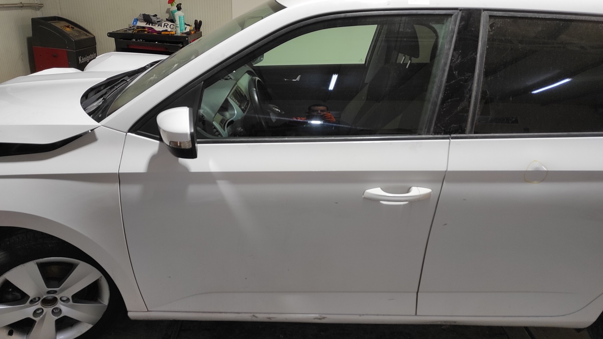 Left front door SKODA FABIA III (NJ3) 1.0 17065983 | B-Parts