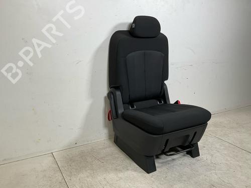 Right front seat HYUNDAI STARIA Bus (US4) 2.2 CRDi (US4W) | BP39918212C16 - Image 3