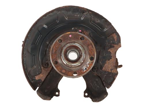 Used Left front steering knuckle VW GOLF VII (5G1, BQ1, BE1, BE2) 1.6 TDI (105 hp) 16170370