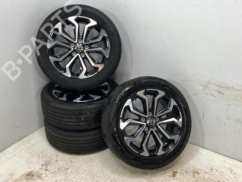 Used Wheel set Wheel set TOYOTA YARIS CROSS (MXP_) 1.5 Hybrid (MXPJ10) (92 hp) 39925459 39925459