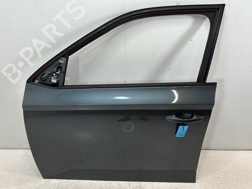 Used Left front door Left front door 38441196 38441196