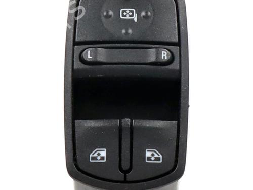 Used Left front window switch Left front window switch 38567184 38567184