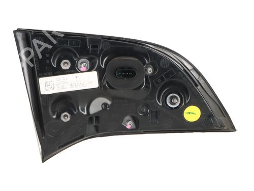 Right tailgate light TESLA MODEL Y (5YJY) Long Range All-wheel Drive | BP39917946C80 - Image 4