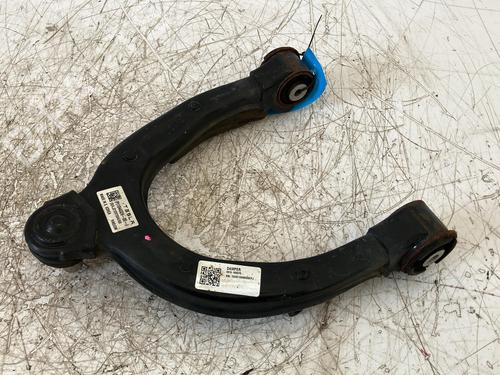 Used Right front suspension arm Right front suspension arm TESLA MODEL Y (5YJY) Long Range All-wheel Drive (514 hp) 39923331 39923331