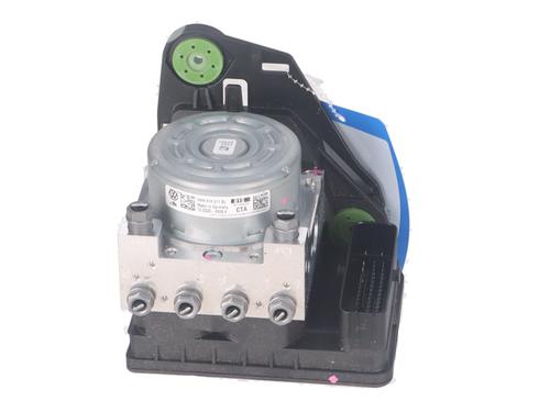 Used ABS pump VW GOLF VIII (CD1, DA1) 1.5 TSI (131 hp) 22345527
