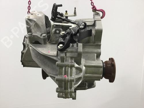 Used Gearbox VW TOURAN (5T1) 1.5 TSI (150 hp) 23979437