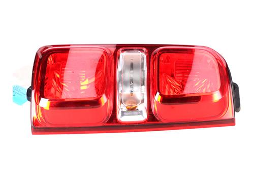 Used Right taillight Right taillight OPEL VIVARO C Van (K0) VIVARO-E HYDROGEN (136 hp) 39926251 39926251