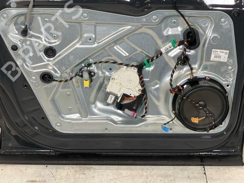 Left front door VW TIGUAN (5N_) 1.4 TSI | BP27454882C2 
