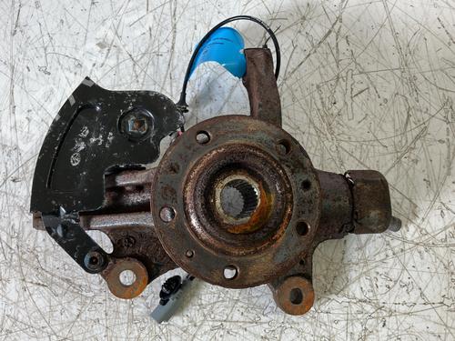 Used Left front steering knuckle Left front steering knuckle OPEL VIVARO C Van (K0) VIVARO-E HYDROGEN (136 hp) 39927653 39927653