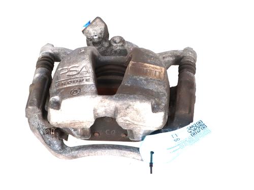 Used Right front brake caliper Right front brake caliper PEUGEOT 508 SW II (FC_, FJ_, F4_) 1.5 BlueHDi 130 (131 hp) 36231595 36231595