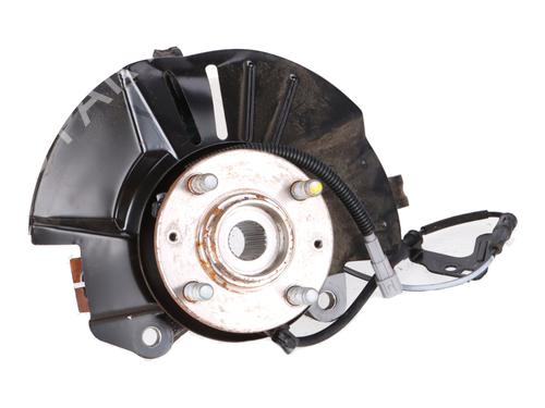 Used Right front steering knuckle KIA STONIC (YB) 1.0 T-GDi (120 hp) 28473576