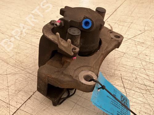 Left front brake caliper AUDI A4 B9 (8W2, 8WC) 1.4 TFSI | BP38089952M105 - Image 3