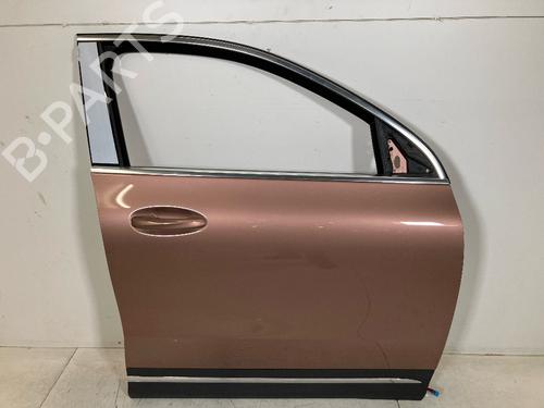 Used Right front door MERCEDES-BENZ GLA (H247) GLA 200 (247.787) (163 hp) 26511964