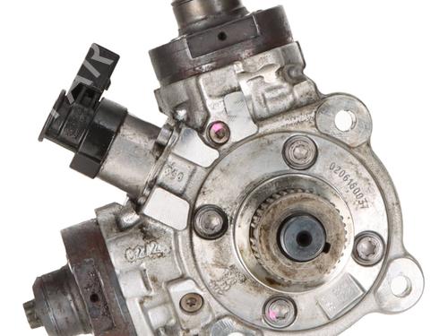 Used Injection pump VW TOUAREG (CR7, RC8) 4.0 V8 TDI 4motion (421 hp) 28156464