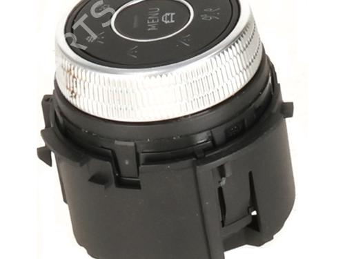 switch-vw-touareg-cr7-rc8-2017-34475692 main image
