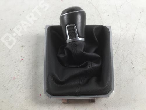 Used Automatic gearbox selector Automatic gearbox selector VW PASSAT B8 (3G2, CB2) 1.6 TDI (120 hp) 10092615 10092615