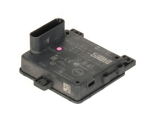 Used Electronic module Electronic module VW GOLF VIII (CD1, DA1) 1.5 TSI (131 hp) 34196528 34196528