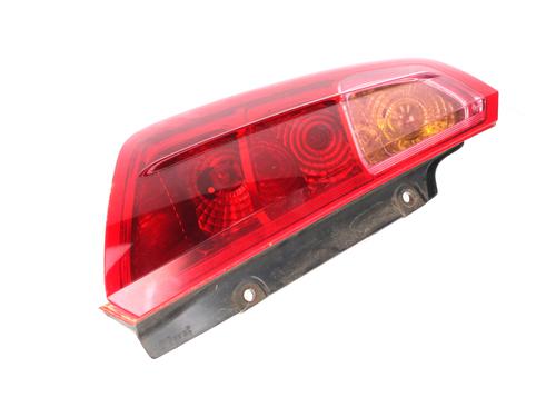 Farolim esquerdo Farolim esquerdo FIAT GRANDE PUNTO (199_) 1.4 (199AXB11, 199AXB1A, 199BXB1A, 199AXL1A) (77 hp) 35795500 35795500