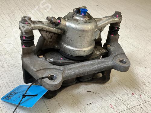 Left front brake caliper VW TOURAN (5T1) 2.0 TDI | BP38726488M105 - Image 2