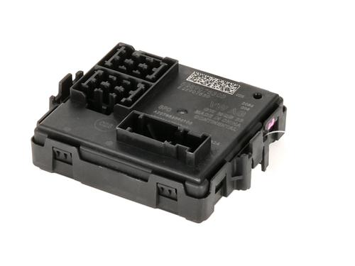Used Electronic module Electronic module VW TIGUAN (CT1) 1.5 TSI eHybrid (272 hp) 39928886 39928886
