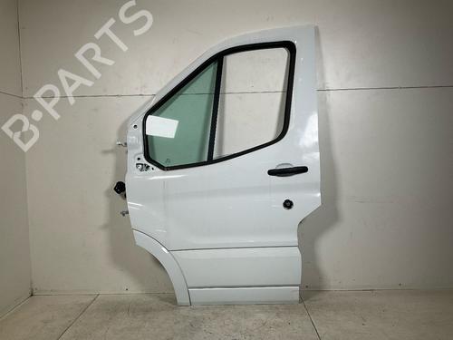 Used Left front door FORD TRANSIT V363 Platform/Chassis (FED, FFD) 2.0 EcoBlue (170 hp) 19582077