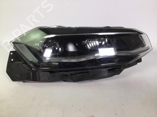 Used Right headlight Right headlight VW POLO VI (AW1, BZ1, AE1) 1.0 (75 hp) 33305461 33305461
