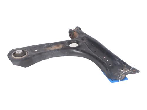 Used Right front suspension arm SKODA RAPID (NH3, NK3, NK6) 1.0 TSI (110 hp) 23081601
