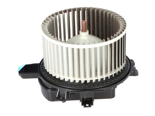Used Heater blower motor Heater blower motor BMW X6 (G06, F96) xDrive 40 i (340 hp) 33200240 33200240