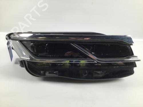 Used Right headlight Right headlight VW TOUAREG (CR7, RC8) 3.0 TDI 4motion (286 hp) 33245195 33245195