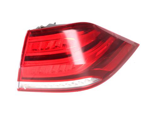 Used Right taillight Right taillight 37455072 37455072