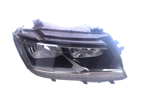 Used Right headlight VW TIGUAN (AD1, AX1) 1.4 TSI (125 hp) 27184910