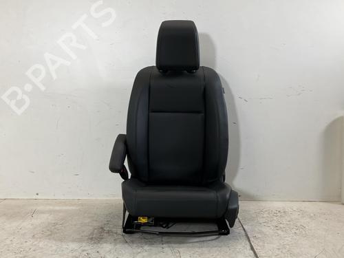 left-front-seat-opel-vivaro-c-van-k0-2019-39927773 main image