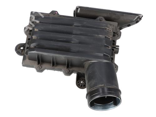 Used Air filter box VW GOLF VIII (CD1, DA1) 1.5 TSI (150 hp) 32425634