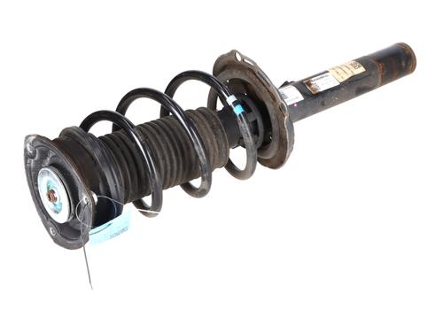 Venstre fortil støddæmper VW GOLF VIII (CD1, DA1) 2.0 TDI (150 hp) 33207510