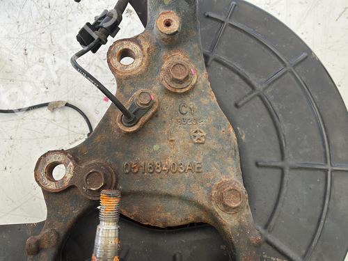 Left front steering knuckle DODGE CHARGER 5.7 | BP39921974M25 - Image 3
