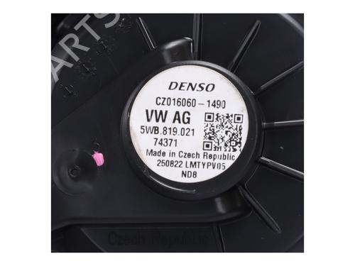 Heater blower motor VW GOLF VIII Variant (CG5, DB5) 2.0 TDI | BP16698198M62 
