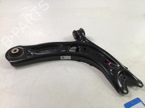 Used Right front suspension arm VW T-ROC (A11, D11) 2.0 R 4motion (300 hp) 30748835