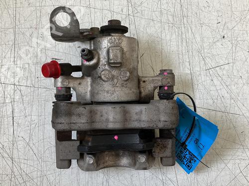 Used Right rear brake caliper Right rear brake caliper VW TAIGO (CS1) 1.0 TSI (116 hp) 39928657 39928657