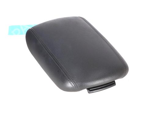 Used Armrest / Center console Armrest / Center console HYUNDAI i30 (PDE, PD, PDEN) 1.6 CRDi hybrid 48V (136 hp) 39949515 39949515