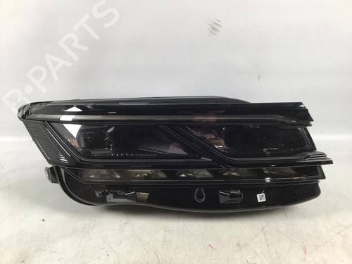 Used Right headlight Right headlight 33218623 33218623
