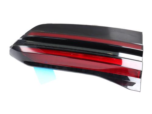 Used Right tailgate light BMW X5 (G05, F95) xDrive 40 d Mild-Hybrid (340 hp) 33213775