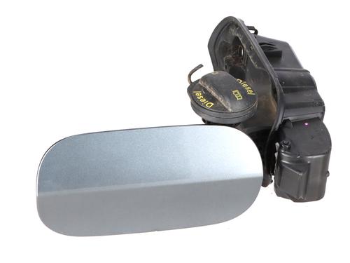 fuel-flap-audi-a8-d4-4h2-4h8-4hc-4hl-2009-2010-2011-2012-2013-2014-2015-2016-2017-2018-2019-35114045 main image